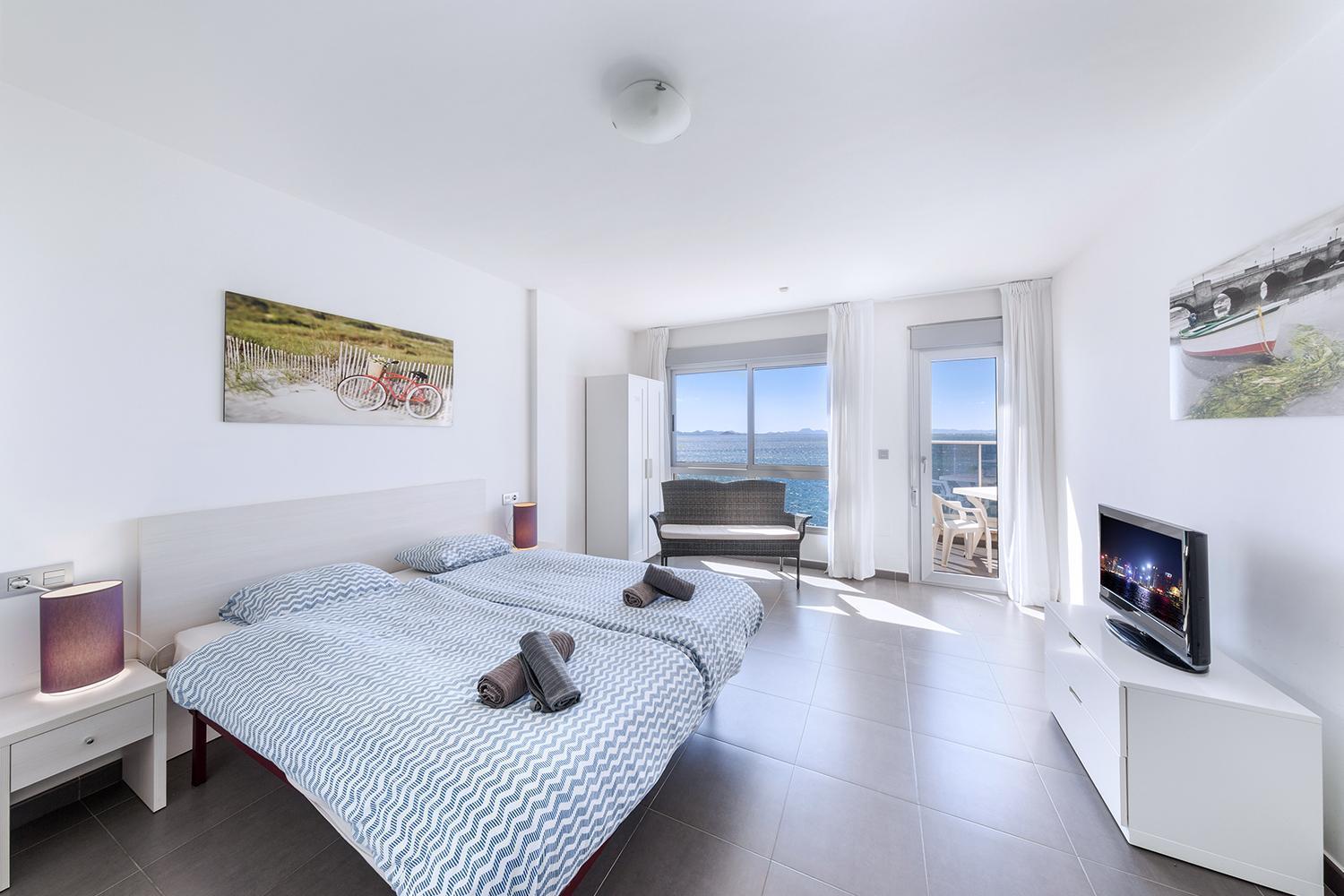 La Manga Beach Club Apartments Exterior photo